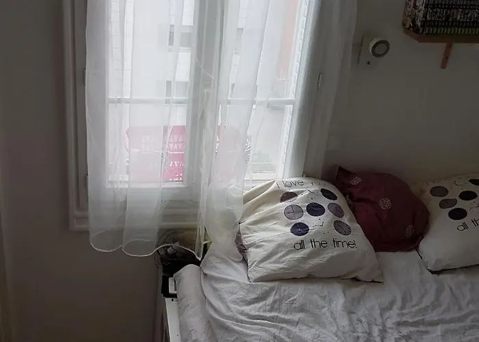 Charming 2-room In Saint Jean D'angely District *